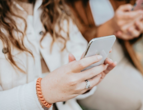 Can Anxiety and Depression Be Aggravated By Social Media and Texting?